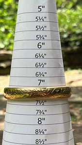 Floral bangle