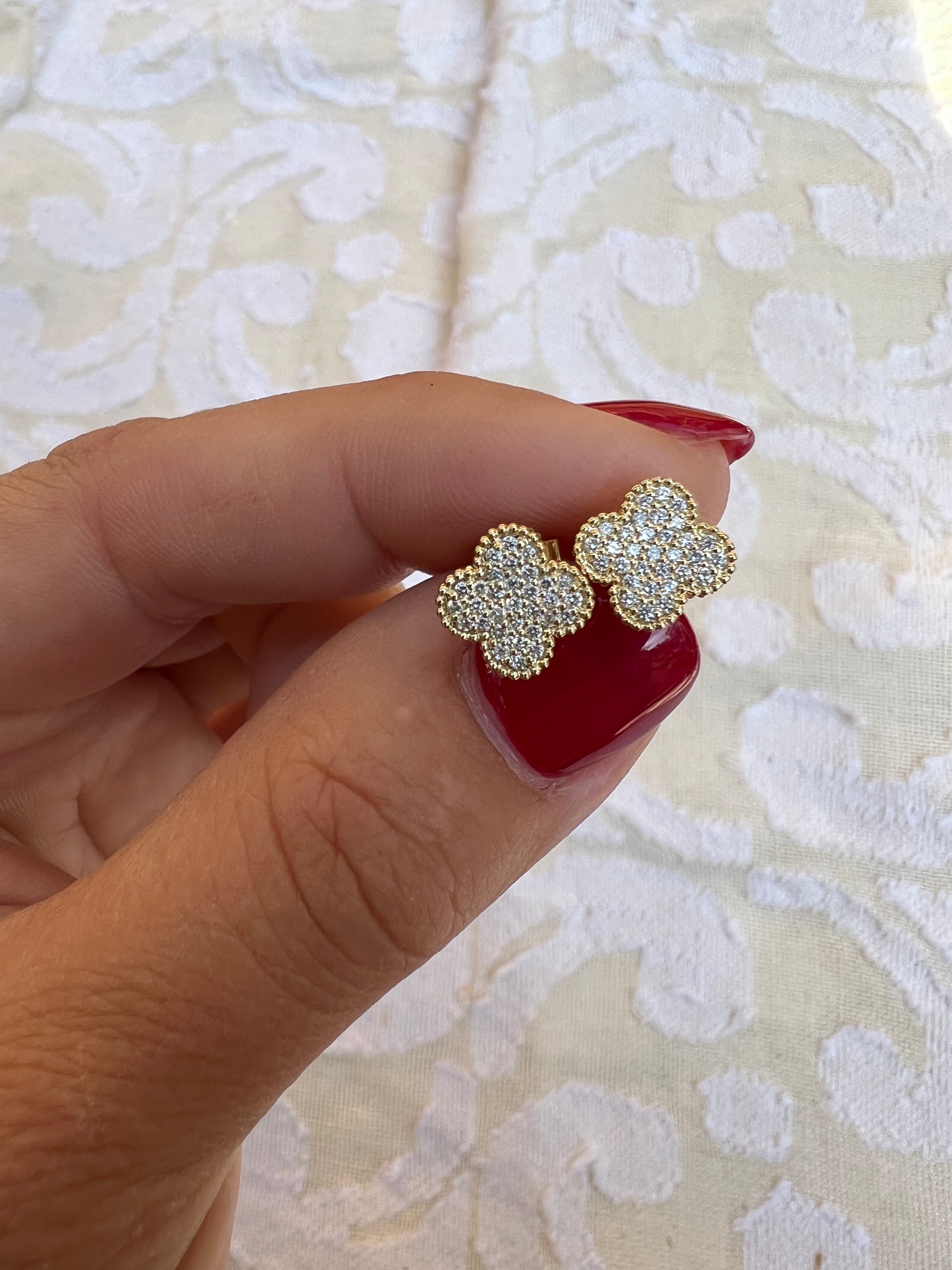 Diamond clover earrings