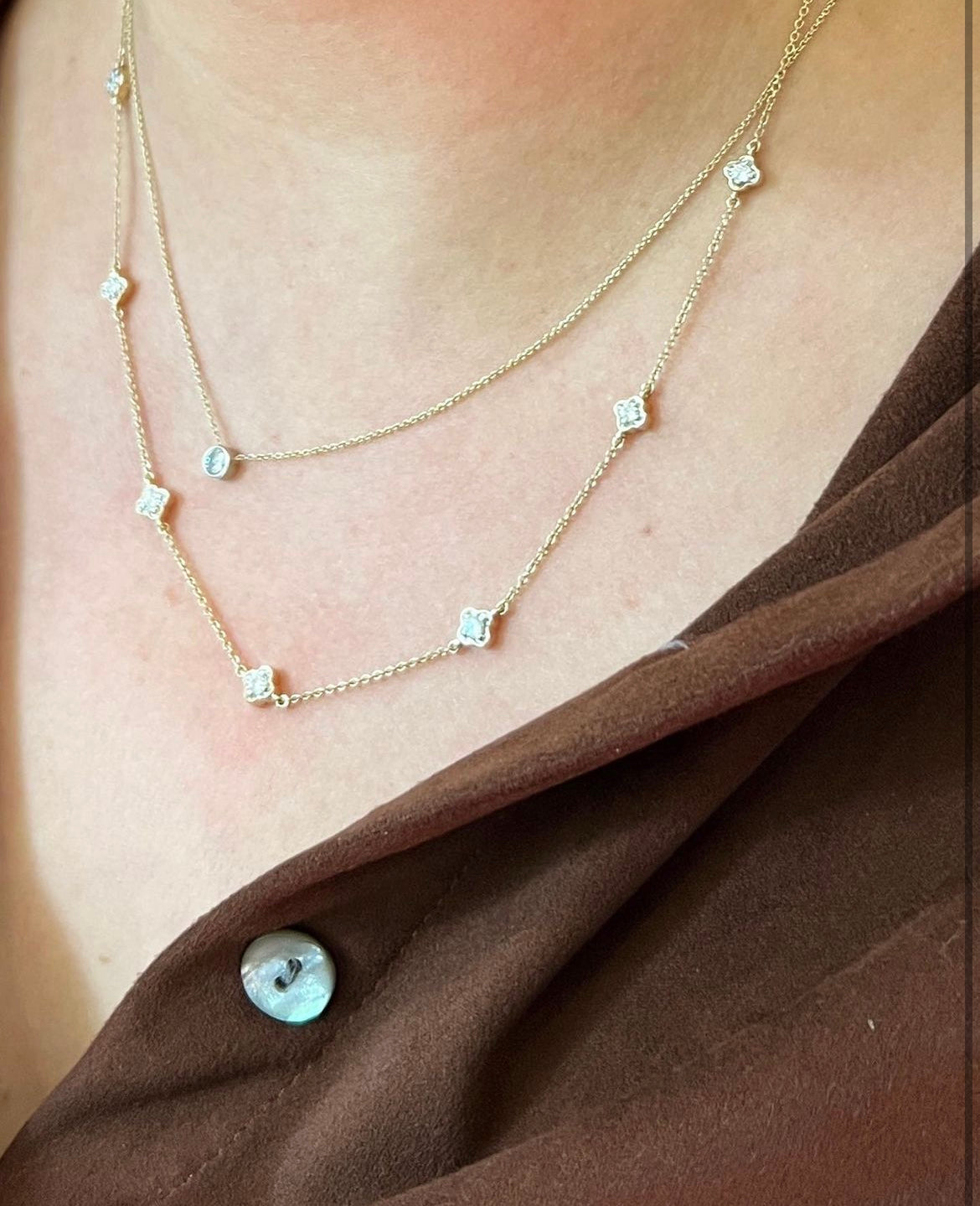Diamond clover station necklace